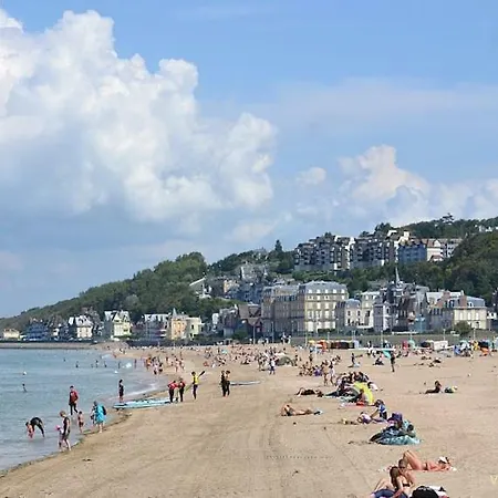 La Reine Des Plages Cls Deauville Apartment Trouville-sur-Mer